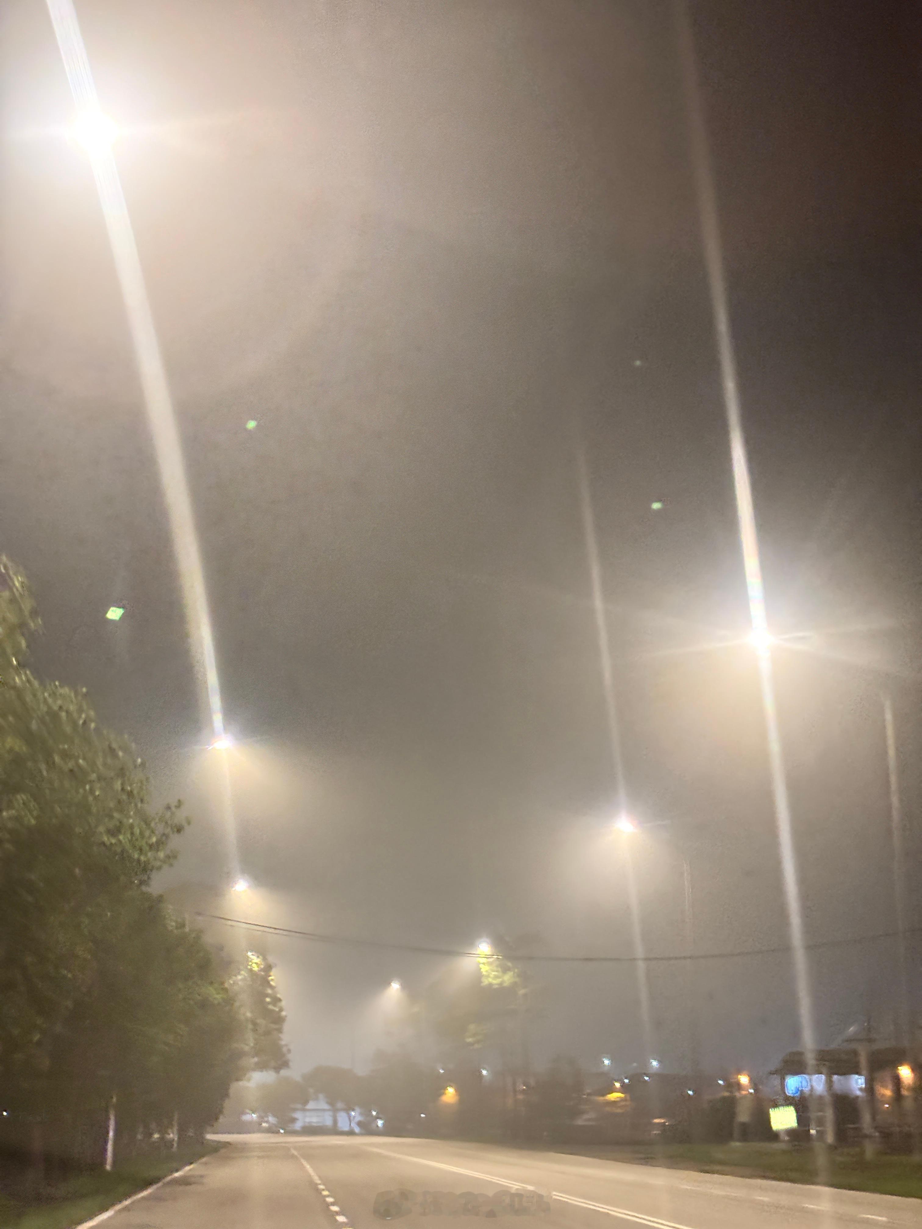 马来西亚[超话] 不是不是雾水是烟霾严重Haze [苦涩][裂开][晕][感冒]