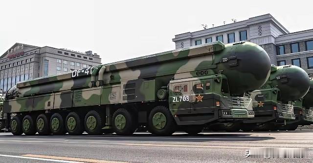 中美开战，美若使用声波武器，视为使用核武，原因是它比核武还狠，中国有核反击的权力
