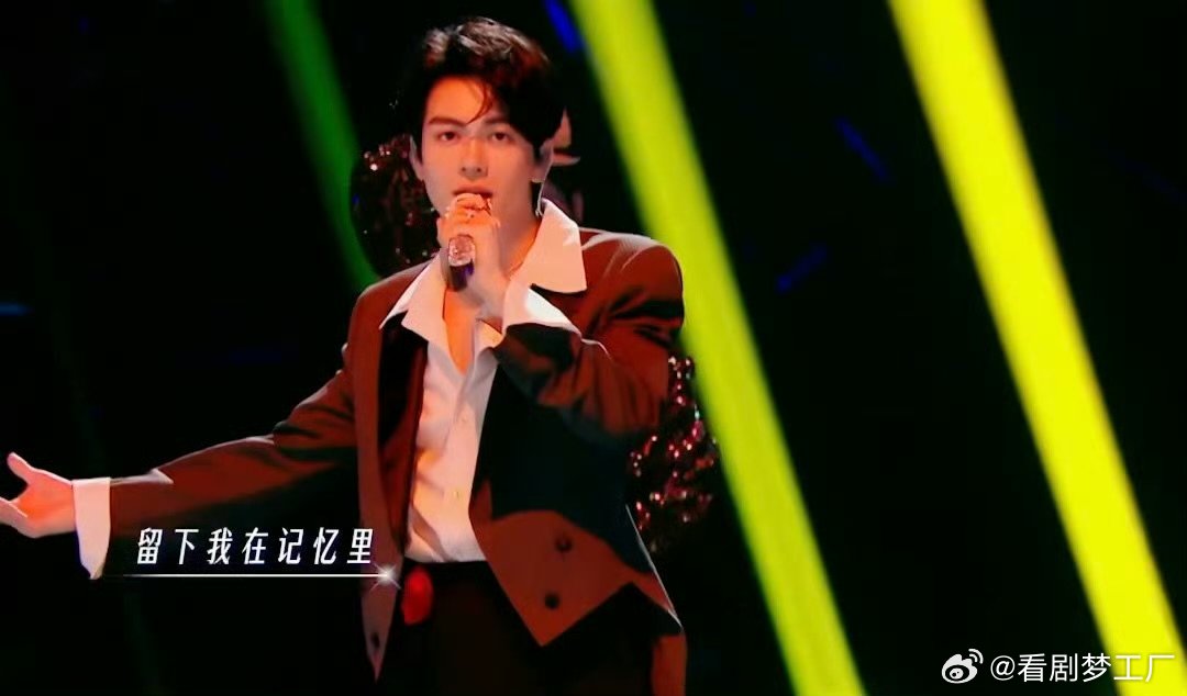 曾舜晞第一次音综舞台 急切需要曾舜晞直拍 曾舜晞的音综舞台蛊到谁了？声线和表情管