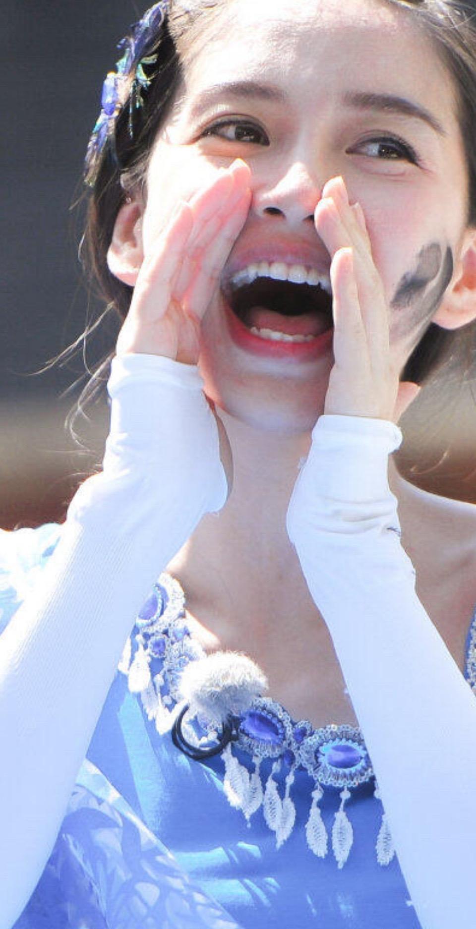 很多人，因为杨颖的甜美，忽略了她的身材！杨颖 明星穿搭 美炸了 傣装系列