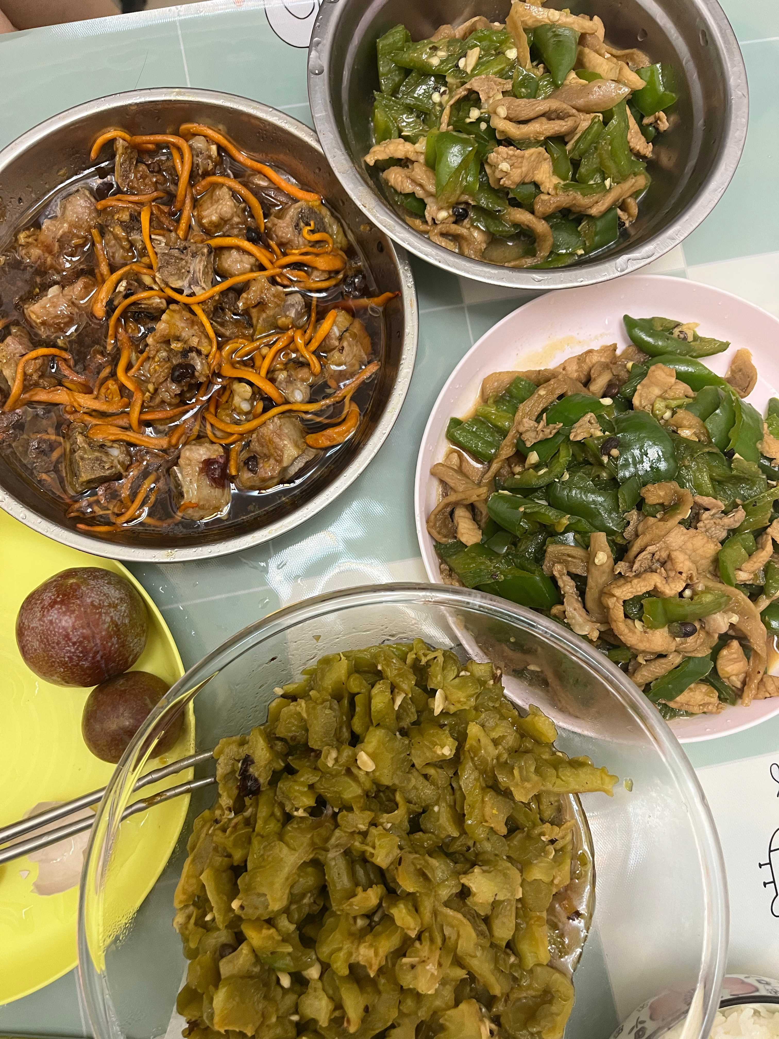 偶尔下厨 自己做饭就是好吃😋真的吃腻外卖了 