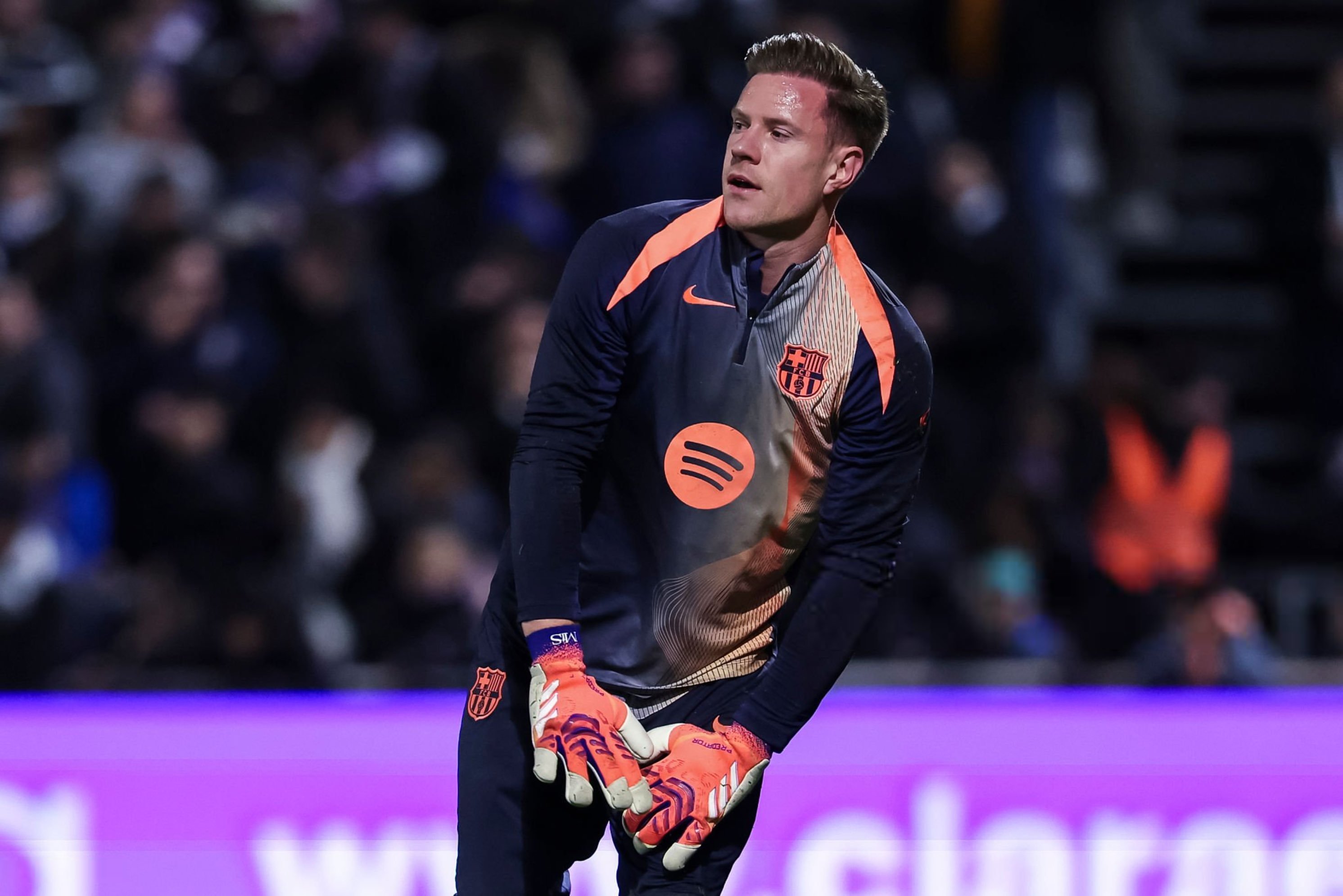 世体：一场首秀零封向足球界发出一个信息，让大家都知道：特尔施特根已经准备好了，他