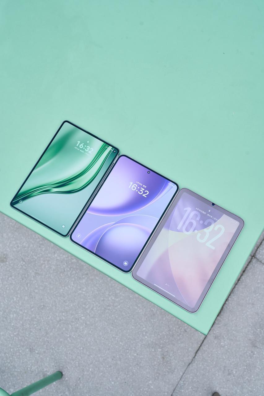 原来OLED屏平板提升这么大？！
也没人告诉我LCD平板跟OLED屏幕，差距这么