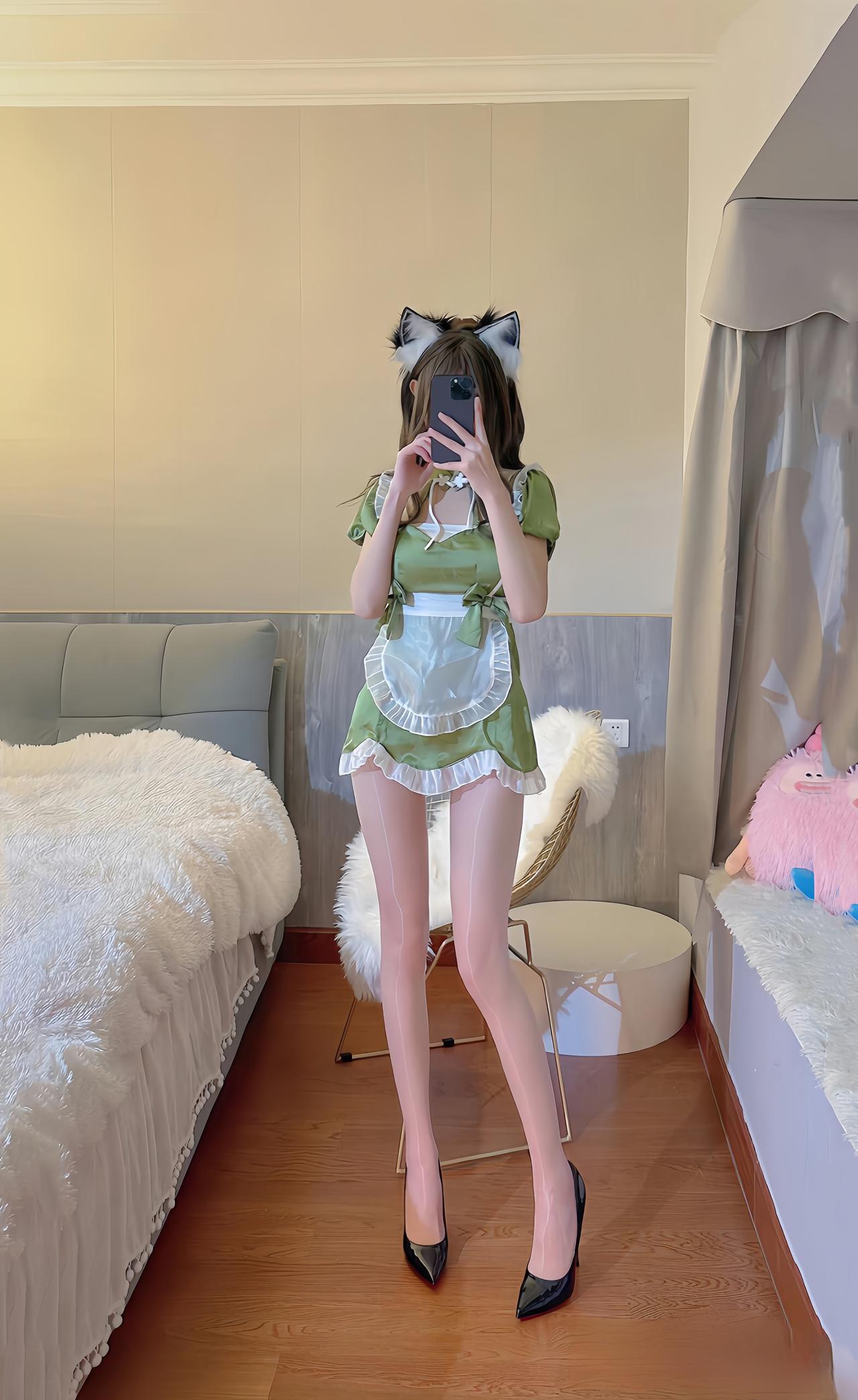 你知道有一个喜欢穿jk的女朋友是什么感觉吗！JK制服 JK风短裙 jk裙子穿搭 