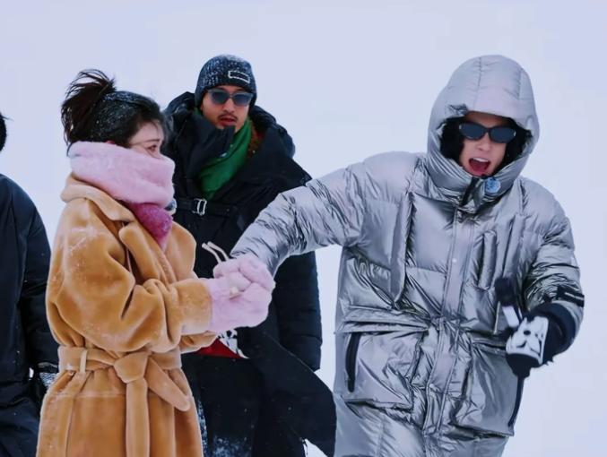 被炒得沸沸扬扬的“毒饼”《将门毒后》终于有人接了。
 
网传男主王鹤棣，女主孟子