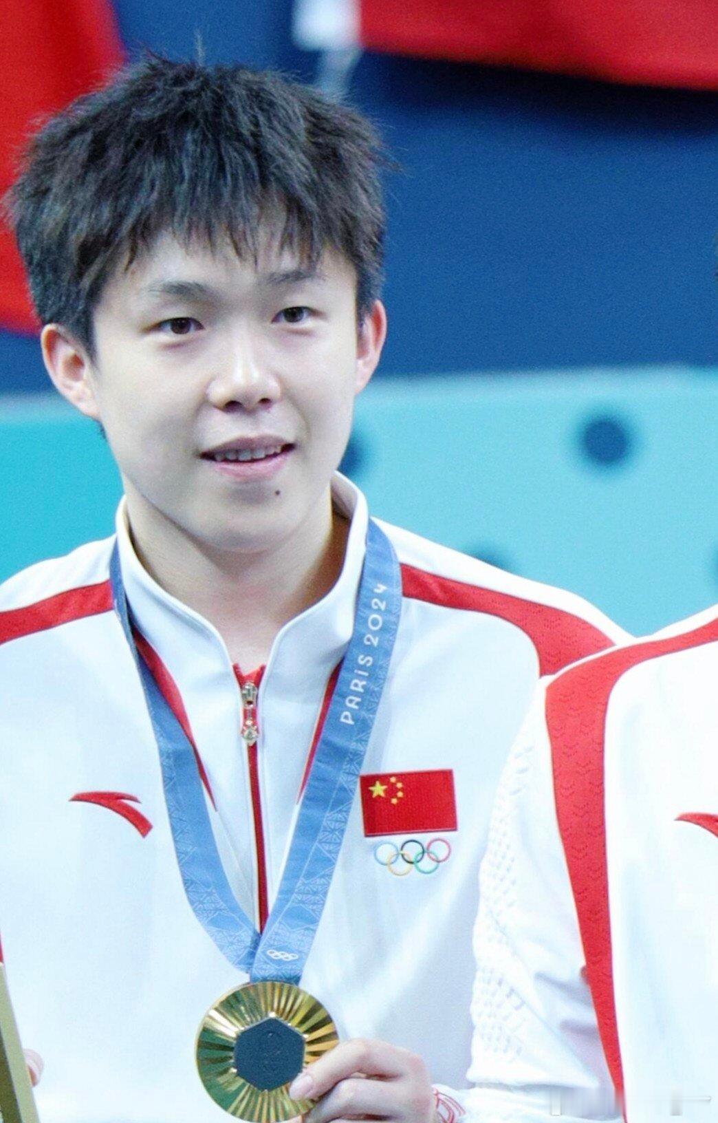 狮友会[超话]  🦁王楚钦 🦁王楚钦加油 早上好～头头和头头麻麻们都要天天开