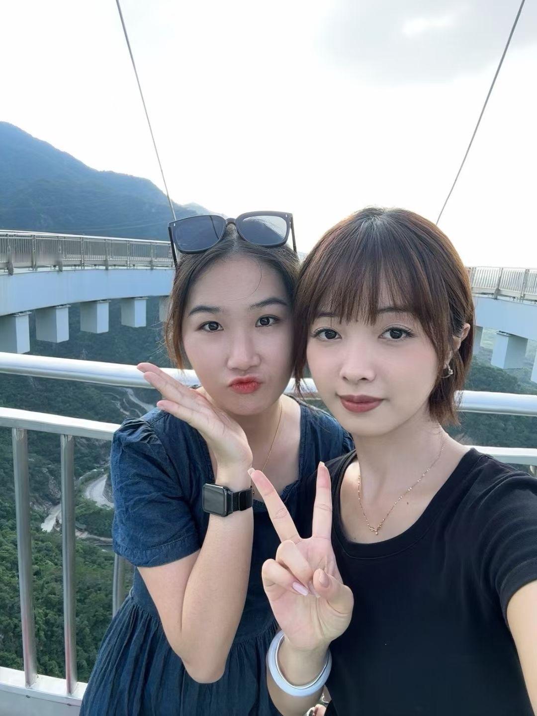 我的二个姐姐，觉得怎么样