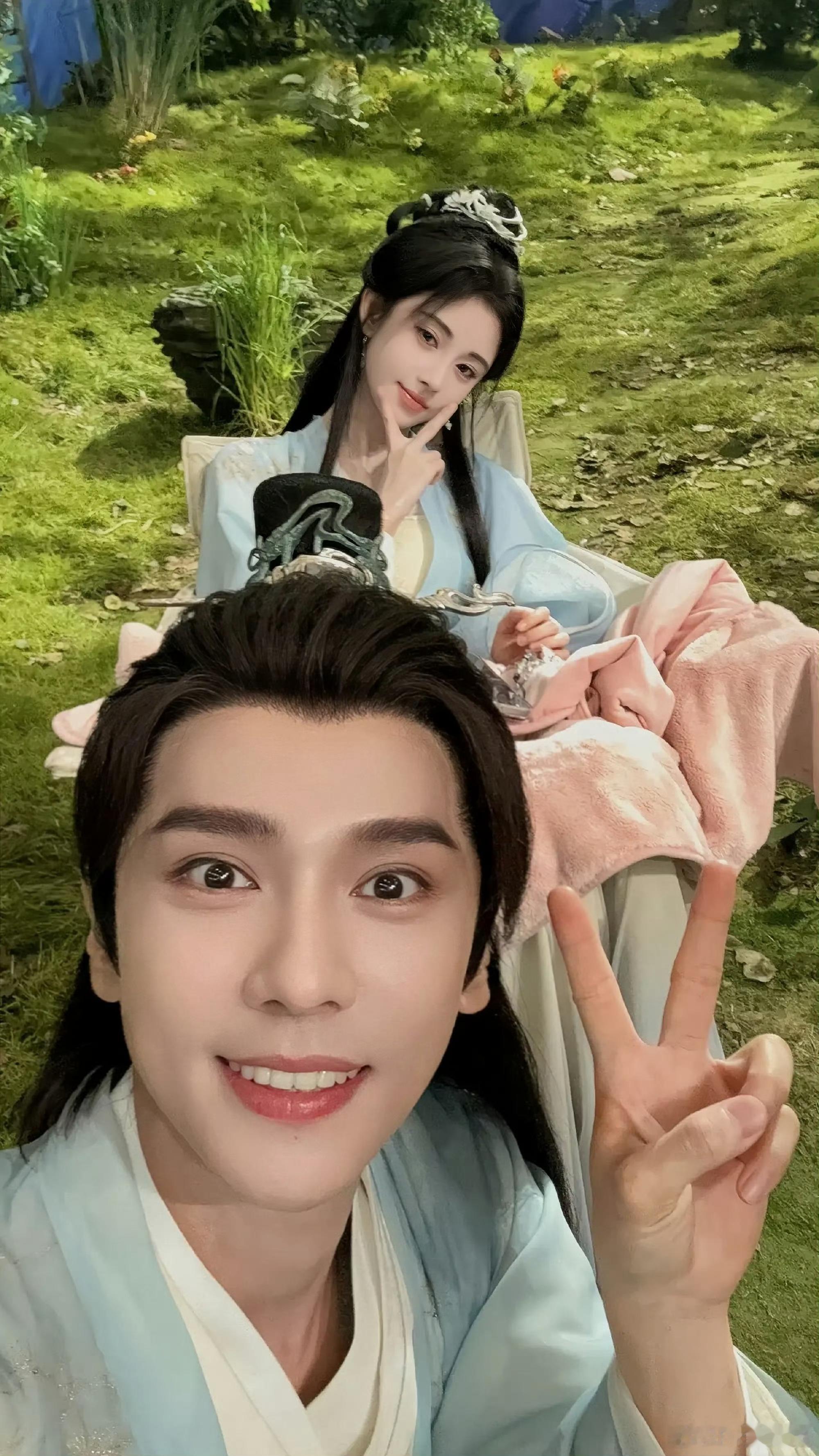 jjy鞠婧祎姜黎非 jjy鞠婧祎千香 ‧₊˚ ✝︎ 您收到一則「惡魔留言」⟢ ‧