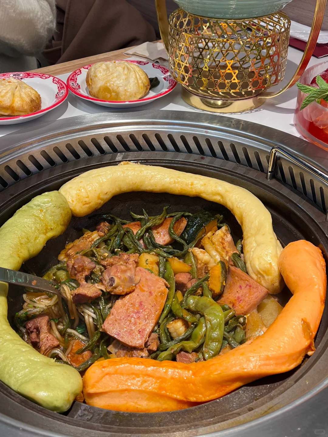 哇哇哇！在烟台吃到了超可爱铁锅炖！