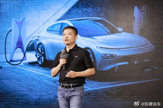 黄仁勋在CES上甩出“开源王炸”，自动驾驶的草台班子要起飞了？2026年还没过几