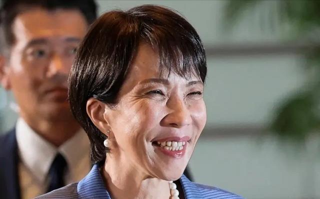 高市早苗上台满300天，日媒帮她算了笔外交账：出访8次、跑了11个国家，嘴上谈合