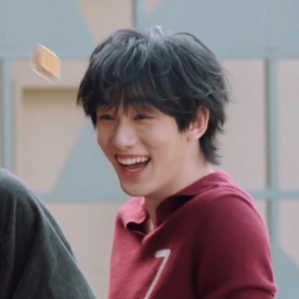 贝贝比比😚 