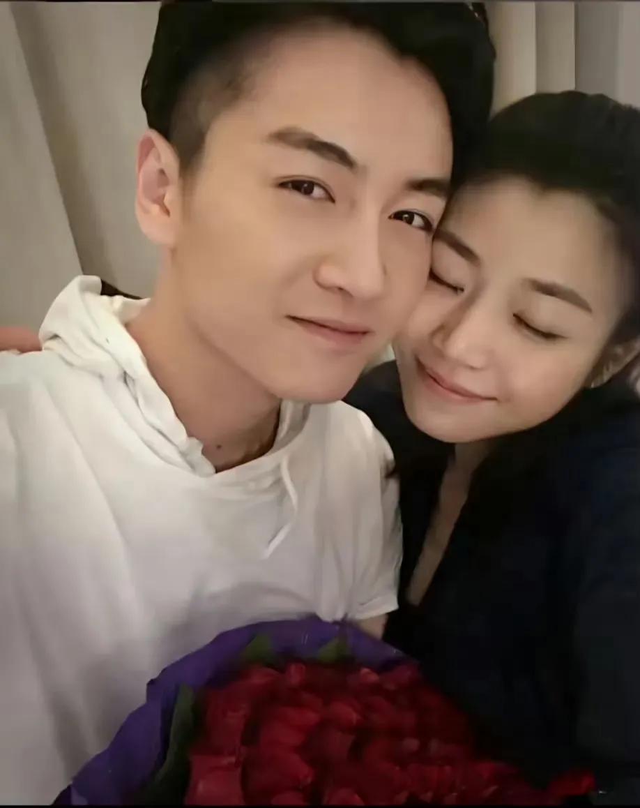 终于明白陈妍希为啥不再结婚！
不是没人馋她身子，
而是她虽然今年43岁了，但是结