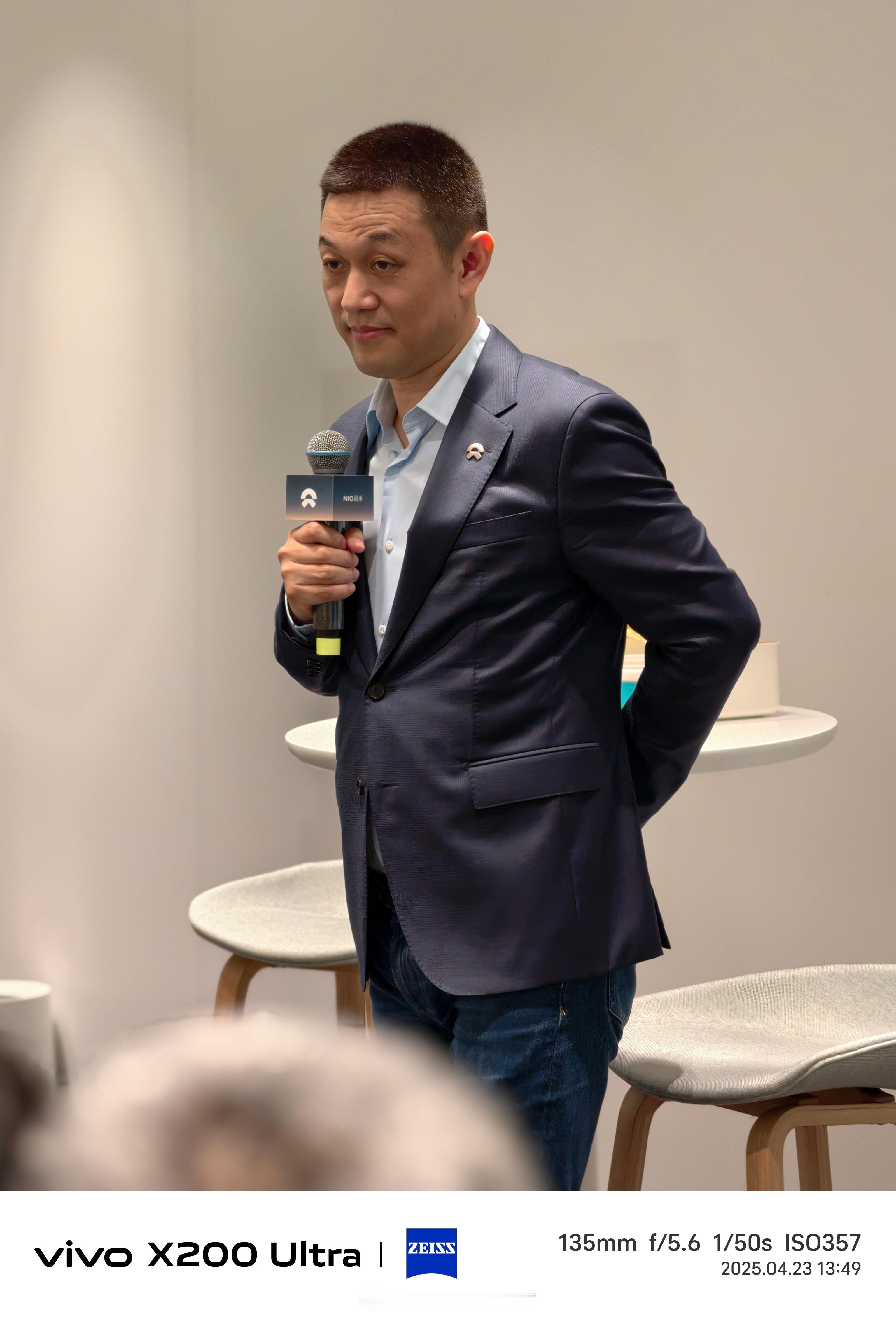李斌：4月底广东完成县县通到时候直播一天验收[doge]广东真就随意开电车了，无