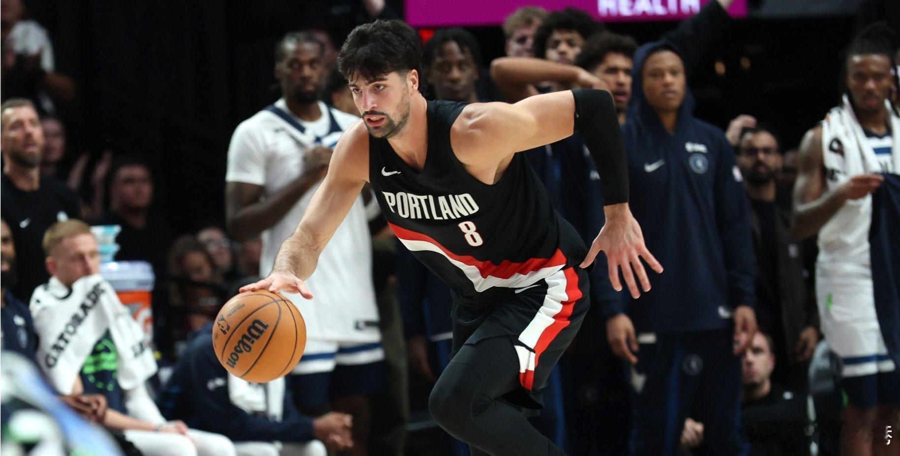 开拓者vs马刺nba 马刺110-114不敌开拓者。阿夫迪亚砍下全场最高的29分