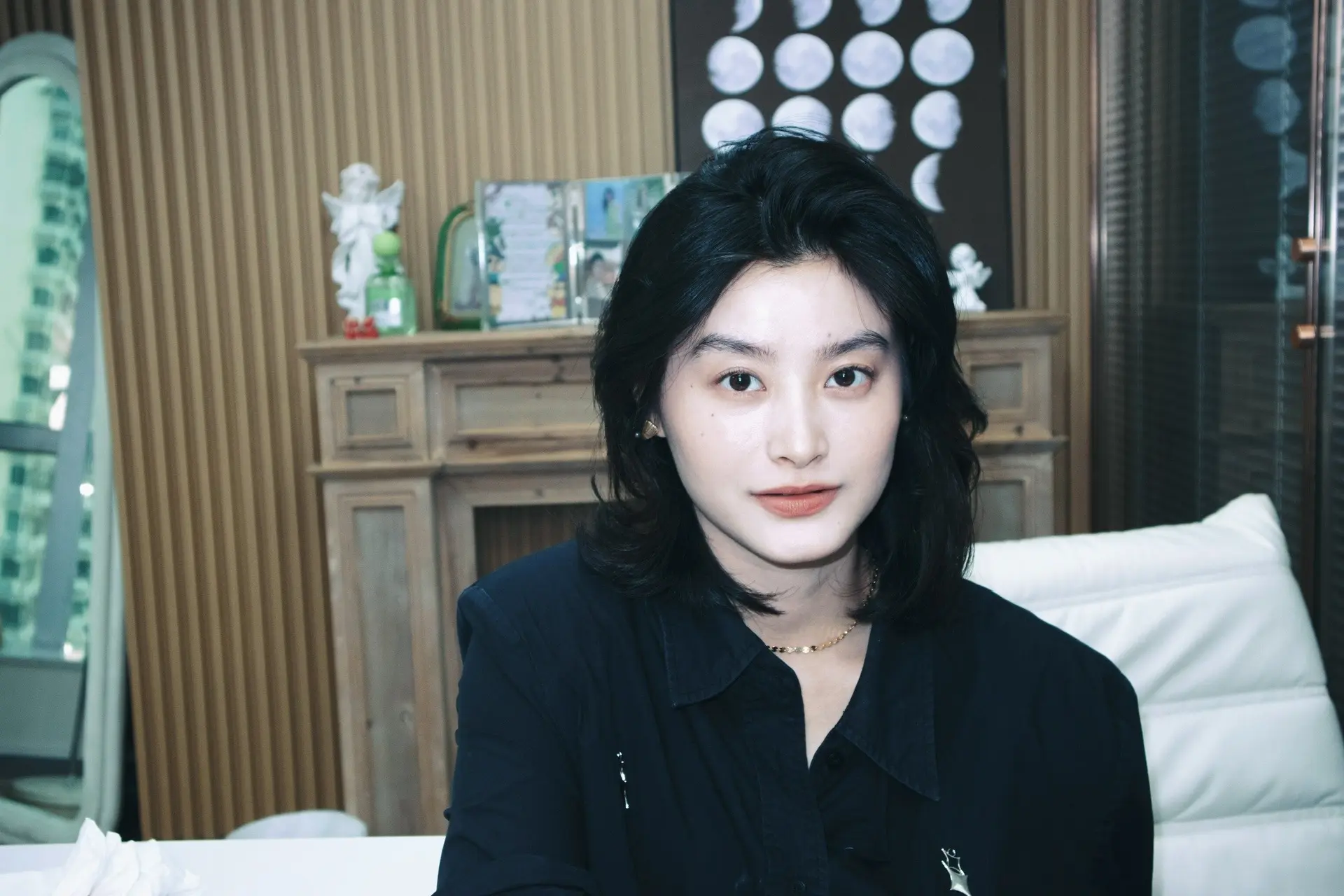 做不了任何人的替代品。我就是我，仅此而已