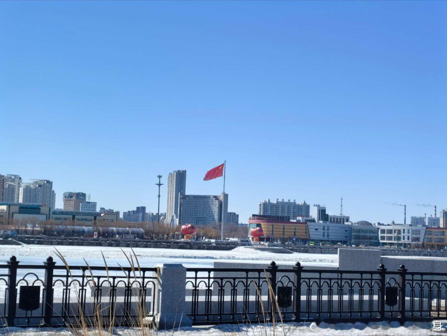 看一个人怎样，就记住这几句话:道不足则多术；德不足则多欲；气不足则多食；神不足则