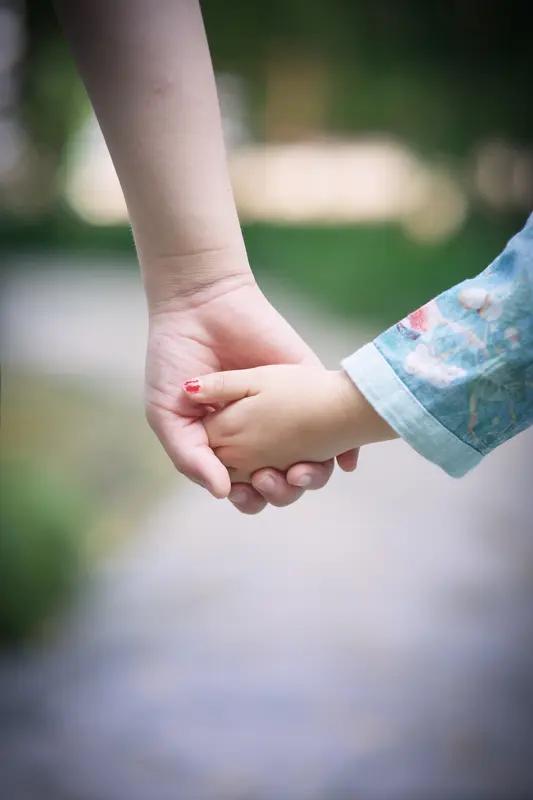 人为什么失去了才知道珍惜呢？就拿感情来说，在一起时，总觉得对方的付出是理所当然，