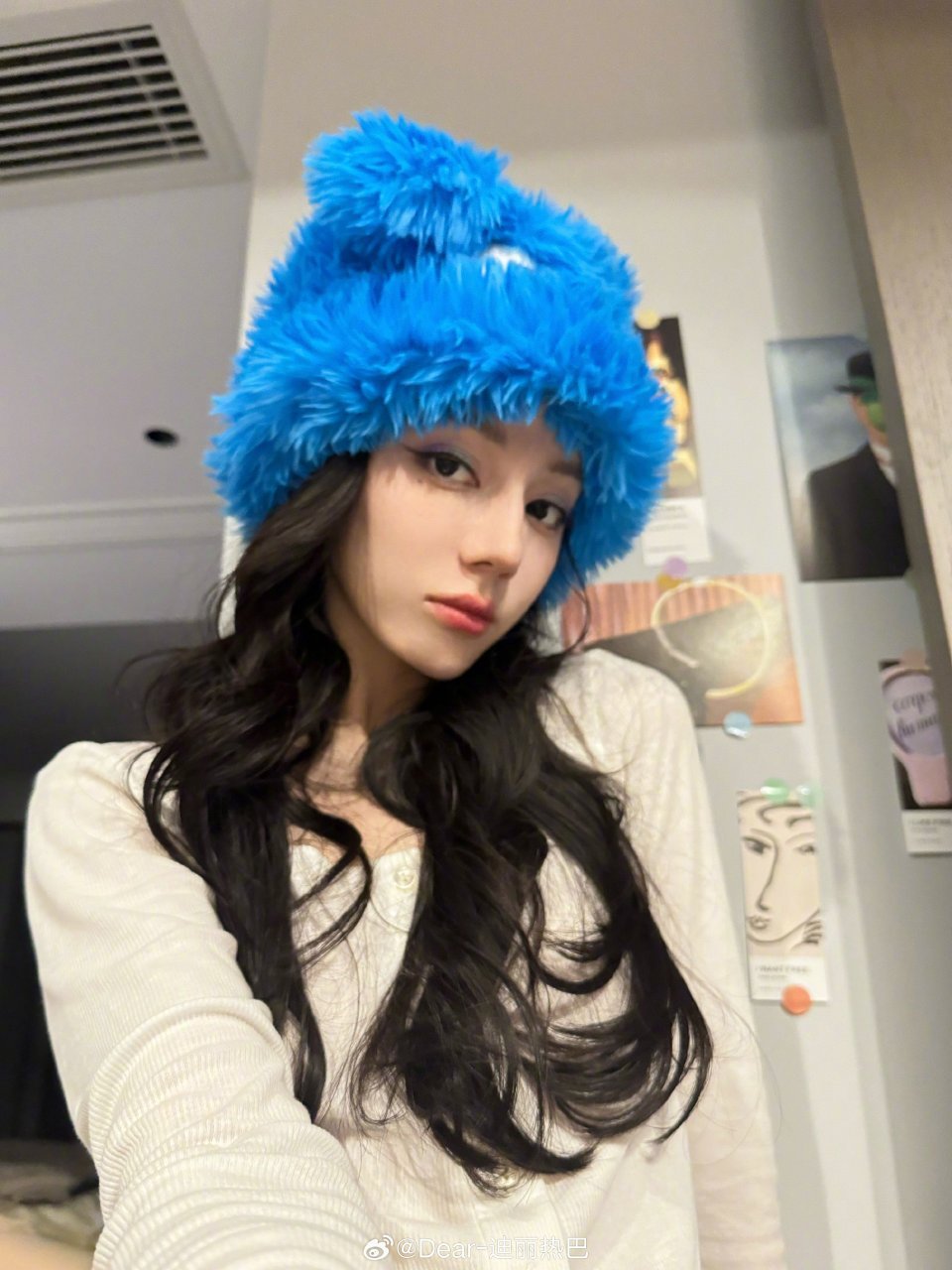 迪丽热巴十步之内必有小狗迪丽热巴和陈飞宇颜值也太绝了，古装扮相又仙又飒，段胥黏着