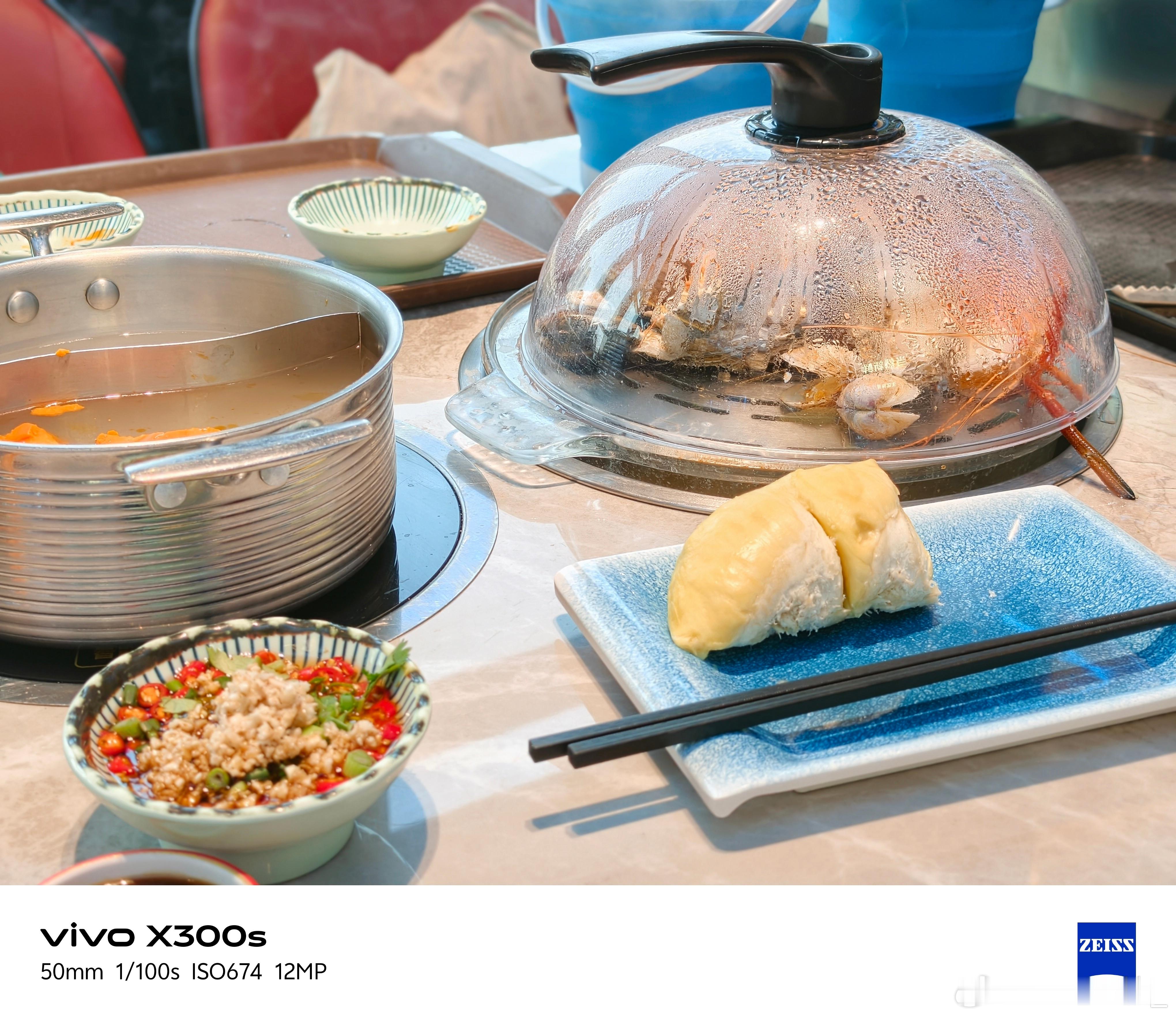 战战战，我吃吃吃 