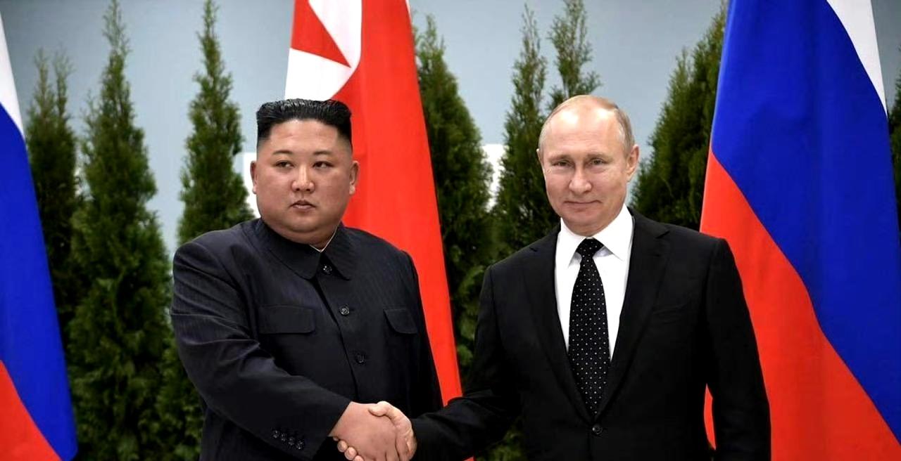 快讯！
朝鲜领导人金正恩宣布，朝鲜从四年级起把俄语设为必修课，这象征着朝俄友谊更