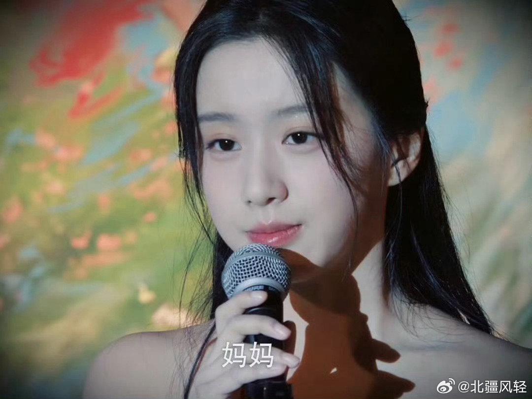 黄奕包上恩对抗路母女好带感 跳出温柔母女的俗套剧情，两人全程针锋相对，一个想要掌