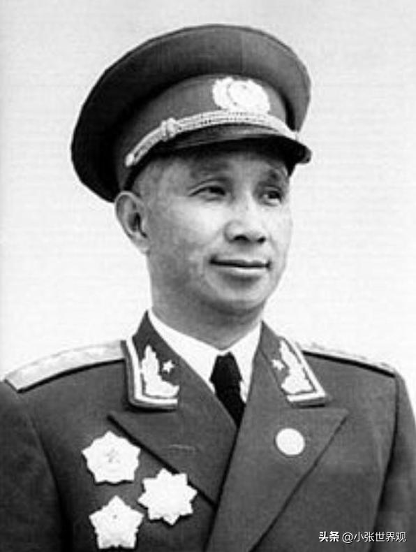 1948年粟裕拒绝渡江，毛主席思索良久后，有了换帅的想法，陈毅连忙表示：换谁？谁