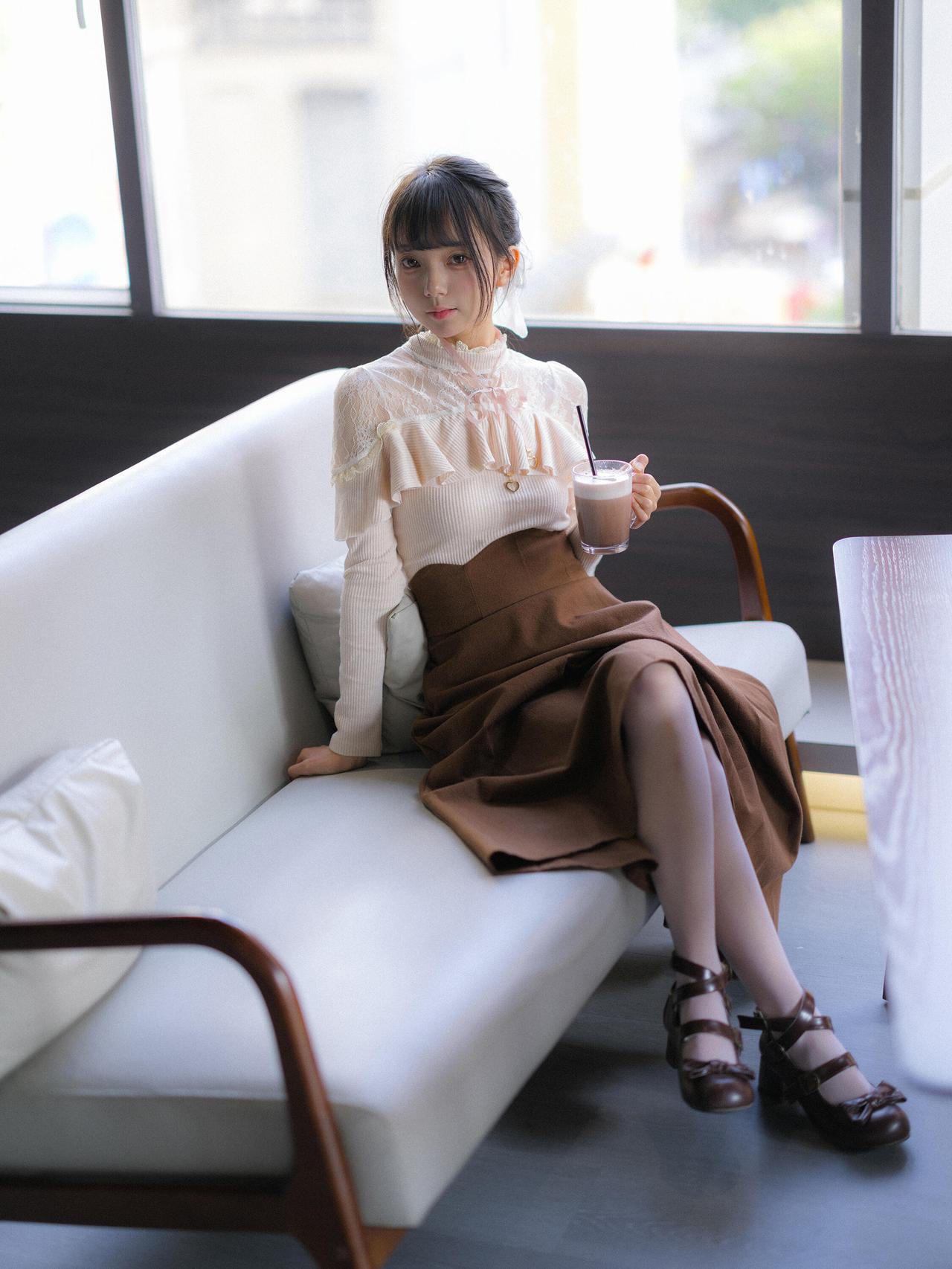 优雅咖啡时光，甜美少女心💕