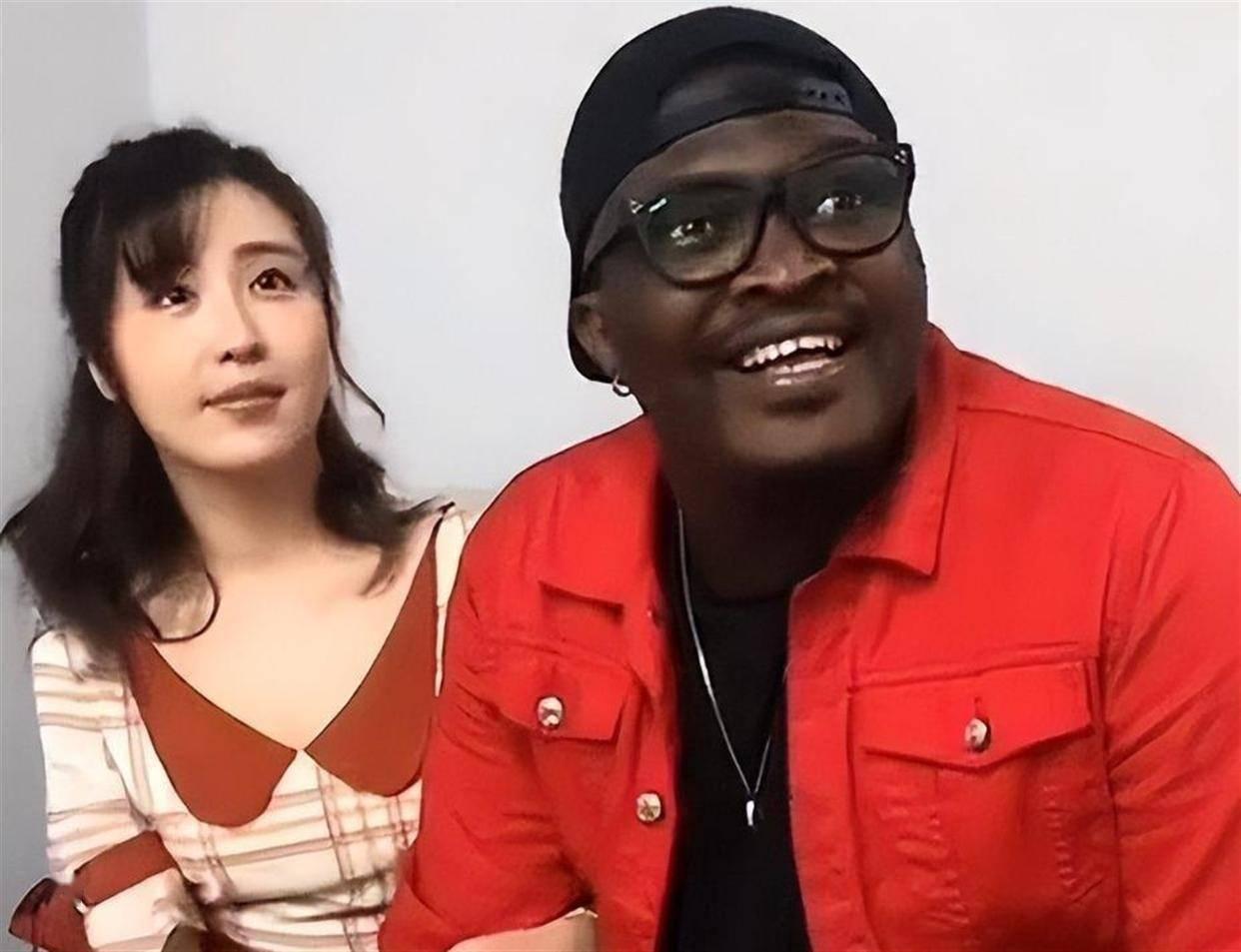 黑人歌手好弟的妻子小梅，是宁夏银川人，两人在北京一场音乐演出活动后台相识，二人由