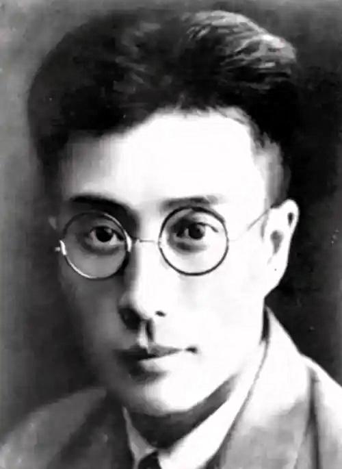 1936年，钱壮飞在长征途中，神秘地失踪在乌江岸边，成为党史上的一桩谜案，组织苦