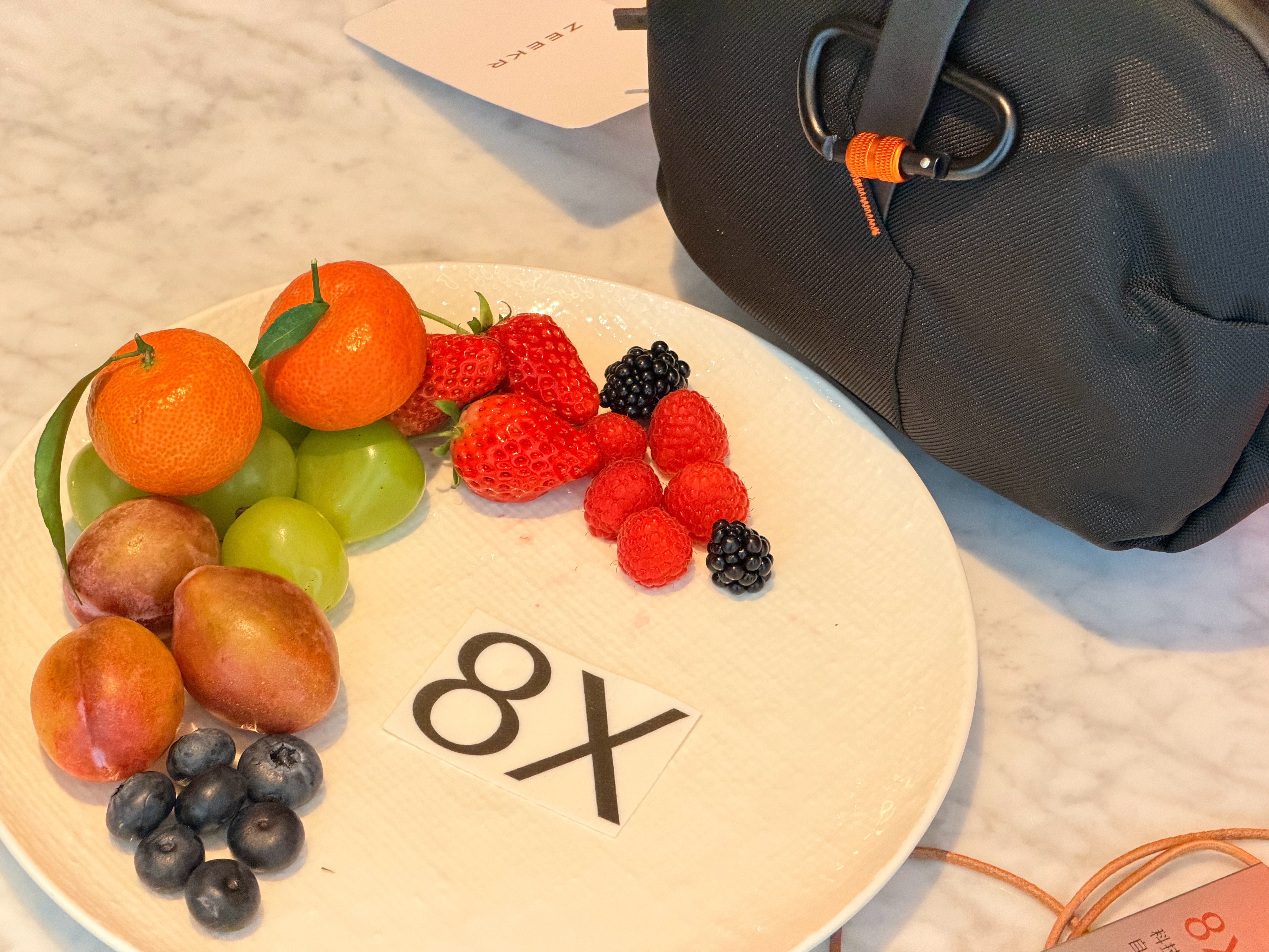 闪现上海！不对应该说，上海我又回来了哈哈！来参加极氪8X 技术发布会！科技浩瀚，