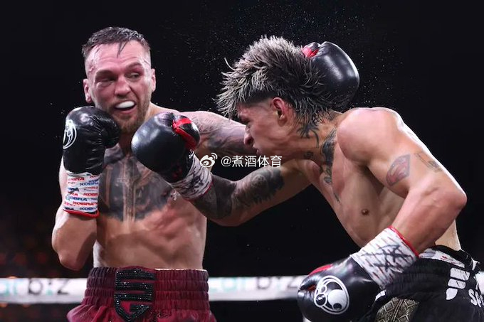 拳坛速递 赛果更新：萨姆·古德曼（Sam Goodman）一致判定  (118-