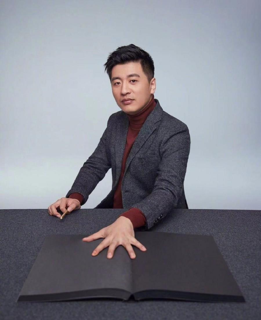 张雪峰老师的换机之路也太坎坷了吧，换个手机连遭背刺[看]

从华为Mate 50