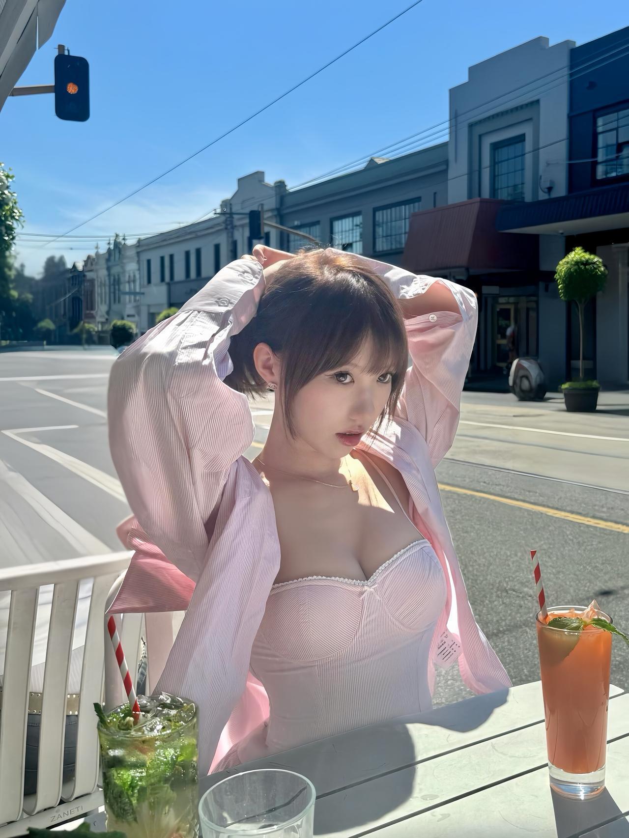 这辈子还没火过一次，跪求各位帮忙[捂脸]！小哥哥，小姐姐，帅哥，集美们
这就是爆