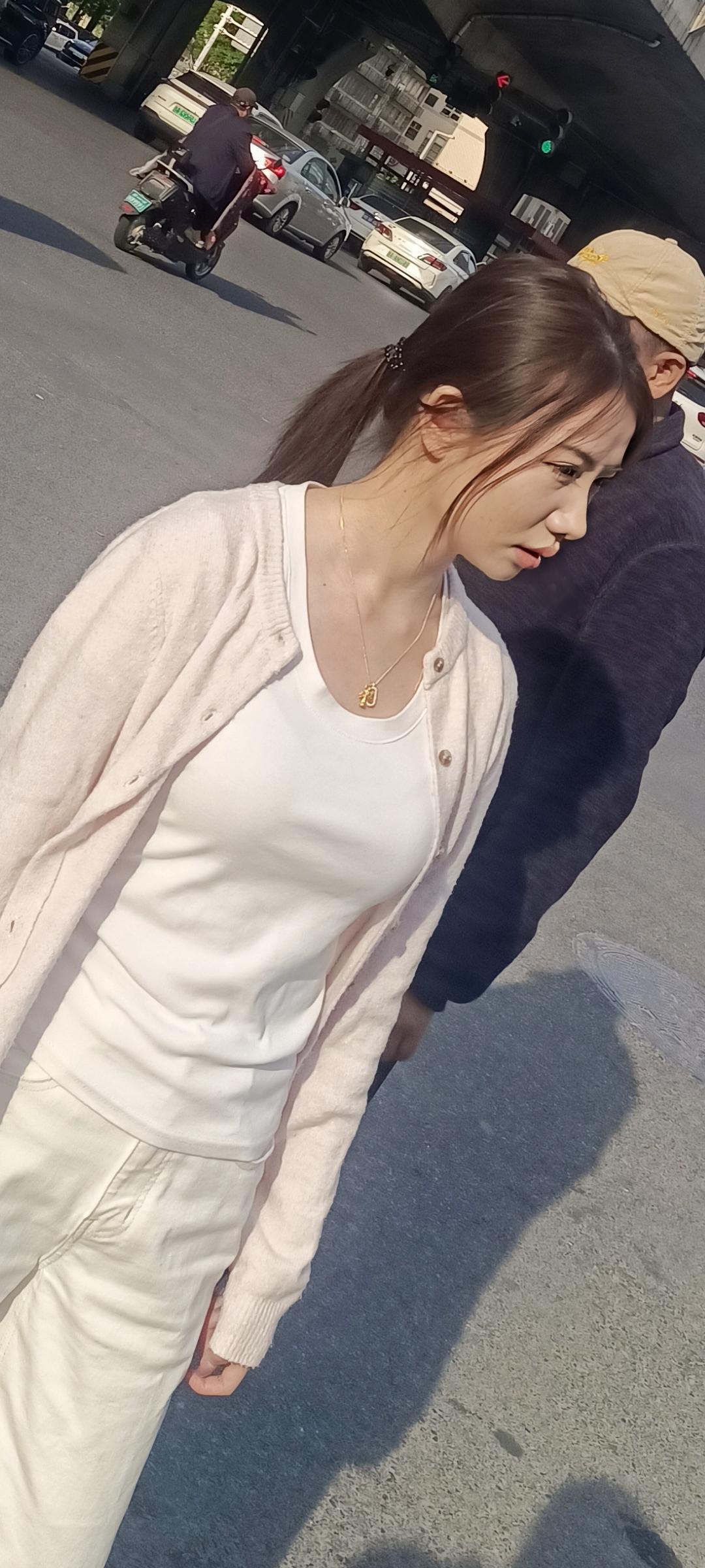 街拍美女小集锦街拍热门穿搭 街拍