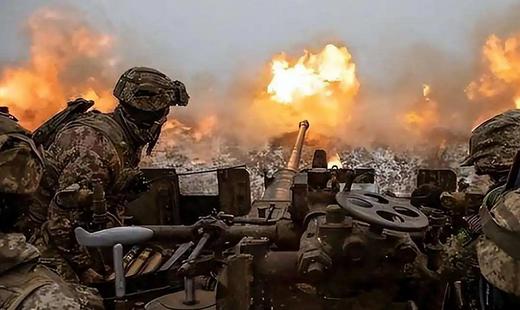 俄乌战争，从一开始就不是为了乌克兰，而是奔着中国来的，它不允许中国人靠自己挣钱，