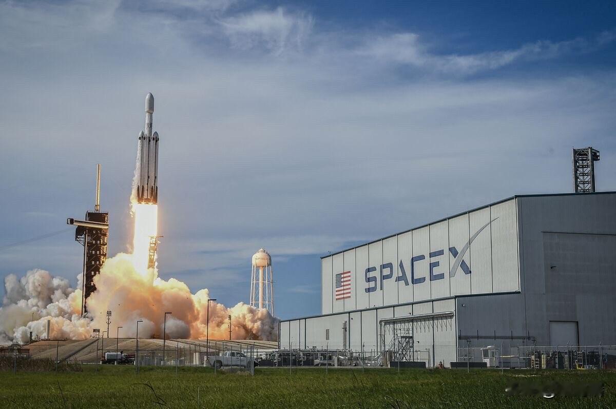 马斯克的SpaceX (SPCX) 正式向纳斯达克递交招股书, 走公开申报通道而