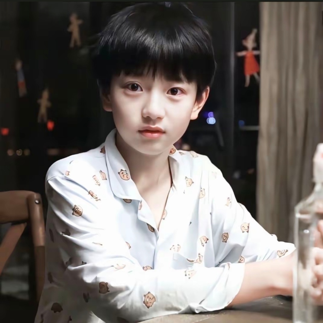 一步一步走过你们的孩子气