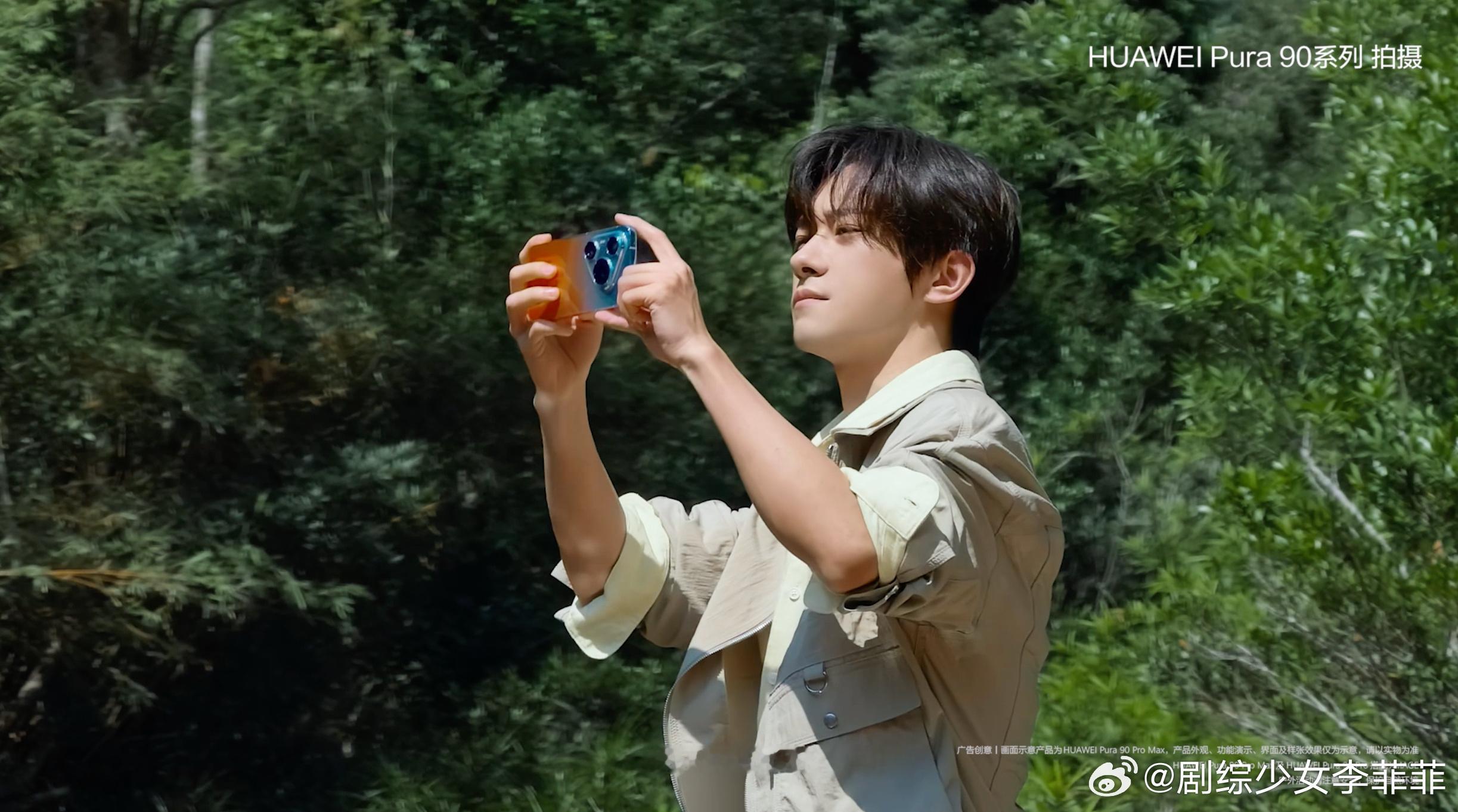 易烊千玺的旅拍Vlog来了易烊千玺旅拍vlog主打一个松弛 谁懂啊，千玺站在海边