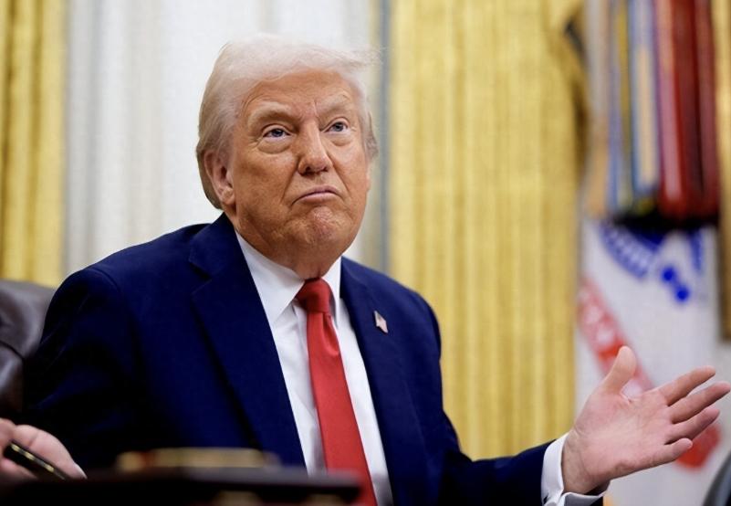 老美众议院长警告：若共和党2026中期选举失利，川普将会再被弹劾。12月22日，