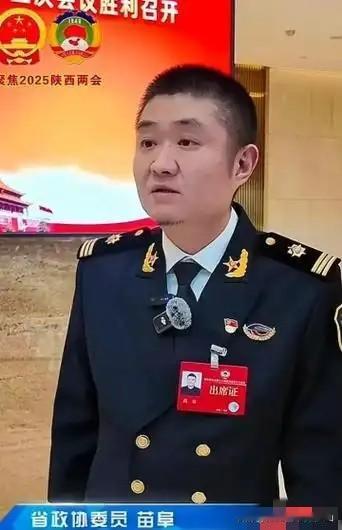 曝西北相声王苗阜大师称，当下相声小剧场的经营状况十分不景气，亟待上级给予资金补助