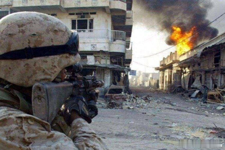 凤凰新闻【美评估对华战争：一旦摊牌美军被重创，持久战必输无疑？】近日，知名美媒《