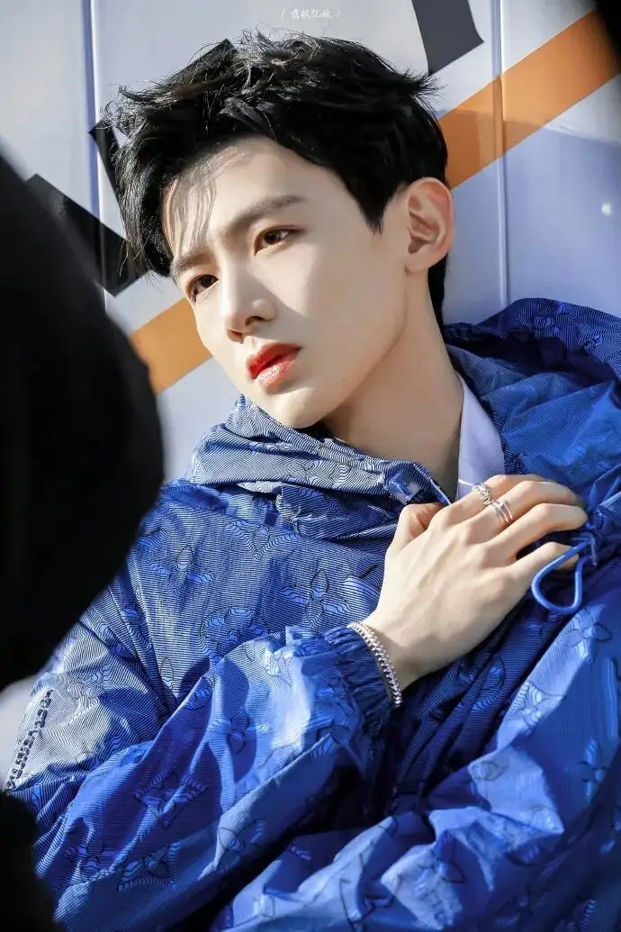 褪去滤镜依旧干净！内娱9位零油腻男星，这才是原生少年气！TOP1 刘昊然TOP2