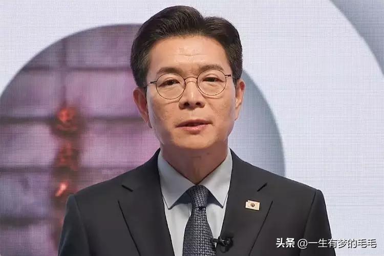 3月9日，韩国共同民主党籍前城东区厅长郑元五正式宣布参选首尔市长，直指终结吴世勋