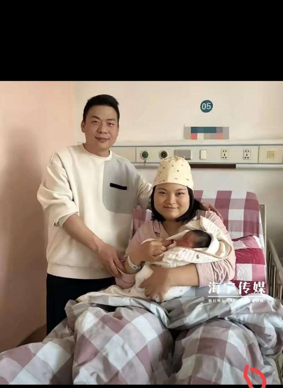 这就是命！上环八年依旧意外怀孕，孩子平安降生后，真相才浮出水面。
 
本以为节育