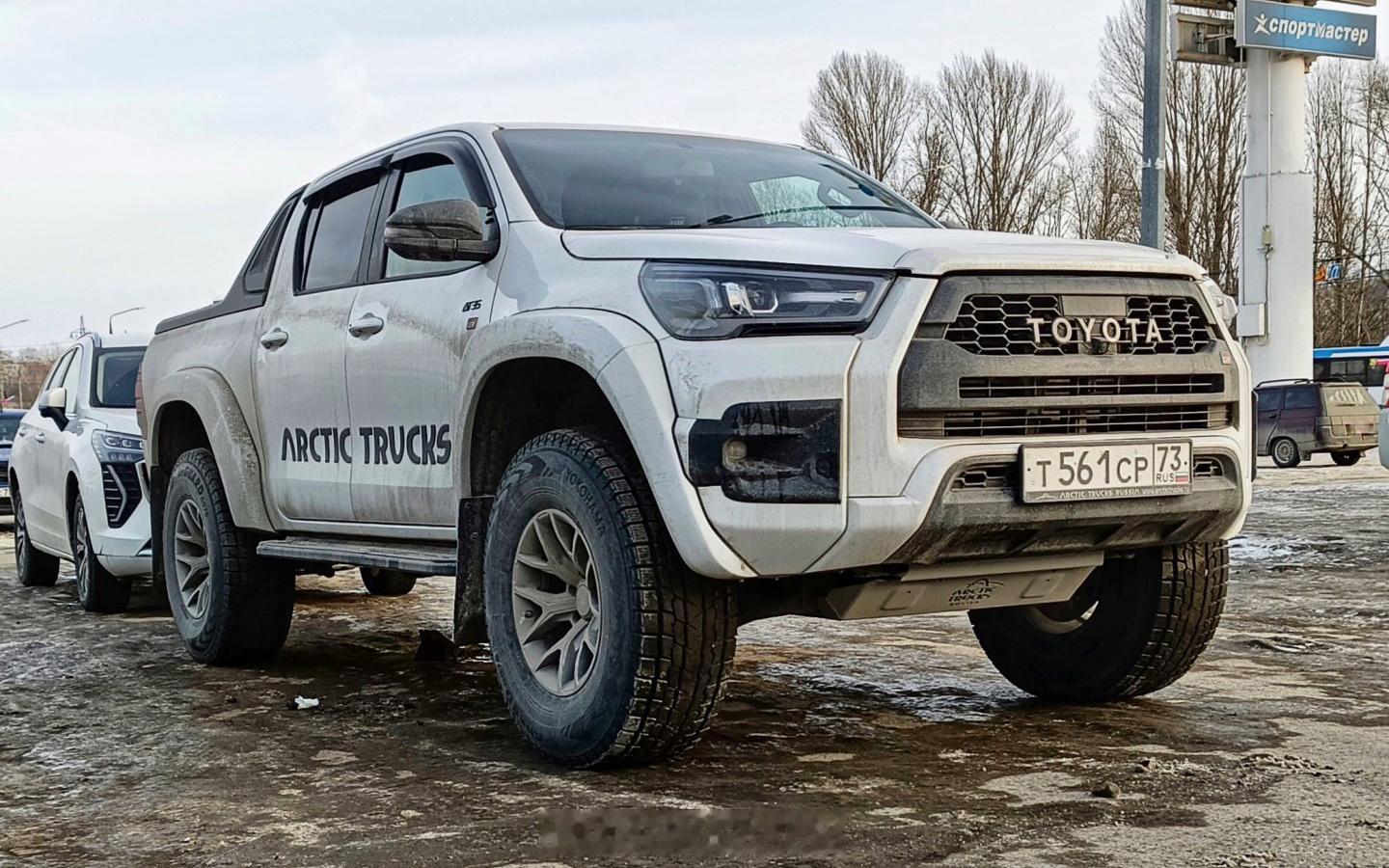 Toyota Hilux / Mitsubishi L200 / Infinit