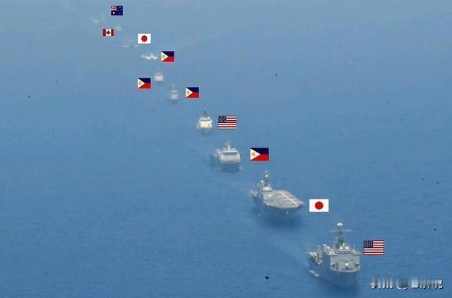 七国军演“肩并肩”，解放军“关门打狗”：1.7万人被超20万吨钢铁锁死！055当