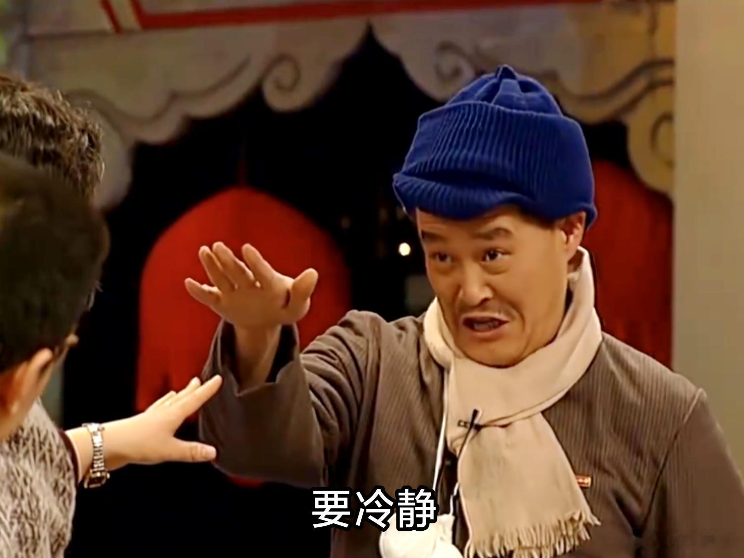 本来打算今天第一时间看的，但昨天发布的长版预告片把我劝住了。我知道会尬，但没想到