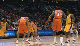 沃顿击地穿裆马里昂，科比接球折叠背扣！好球！好球！