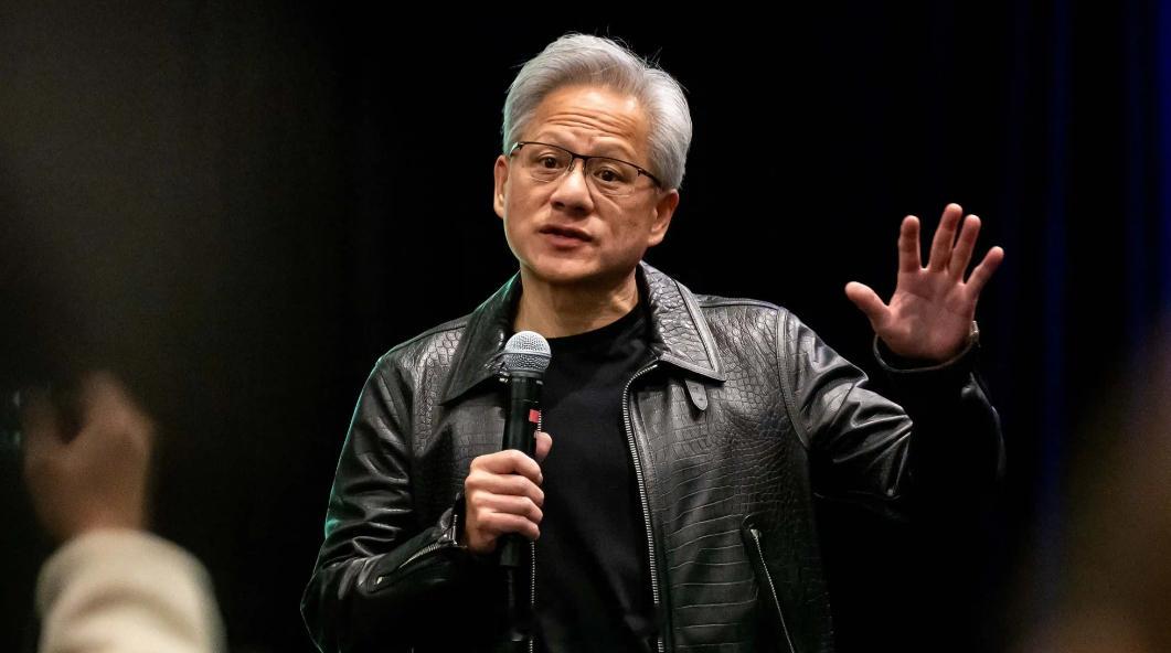 消息称英伟达 CEO 黄仁勋本月赴台，邀台积电、鸿海等参加“兆元宴”，感觉台湾省